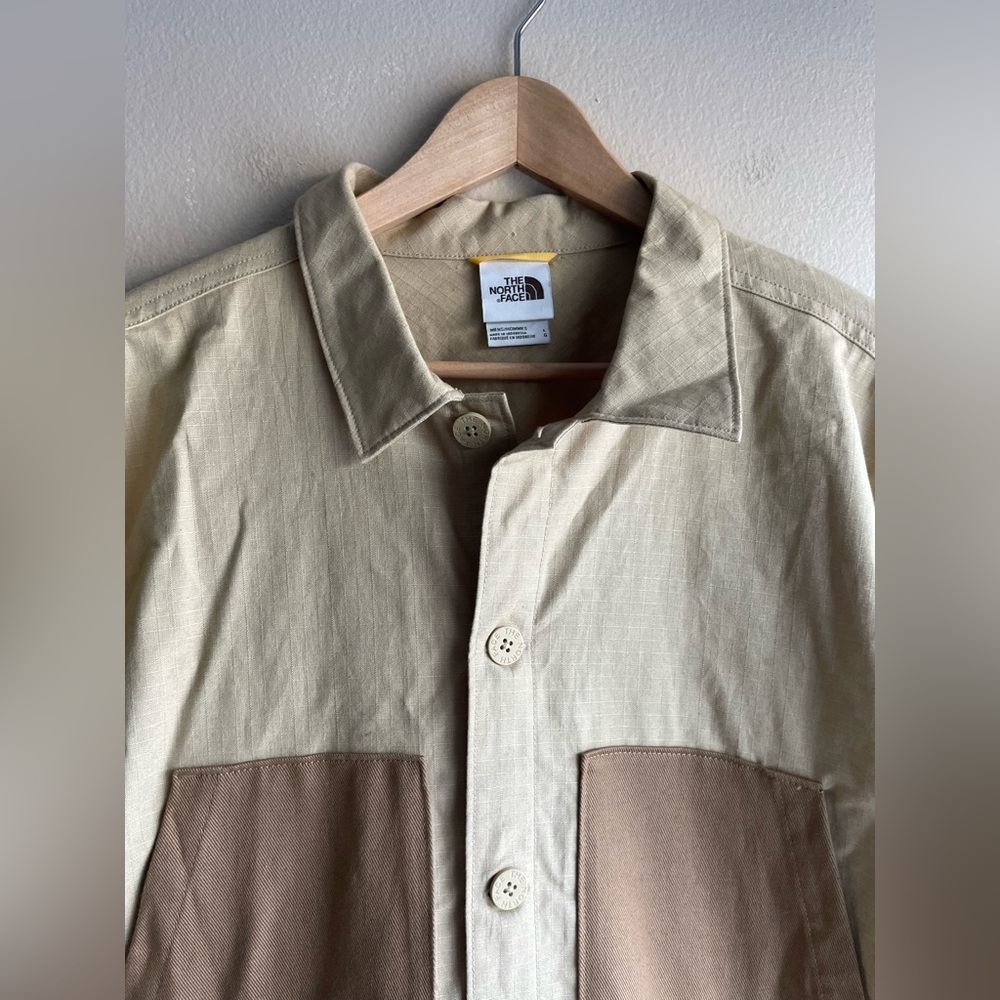 New North Face Men Button Up Thick Shirt Tan Brown Jacket Size Large - Picture 2 of 16